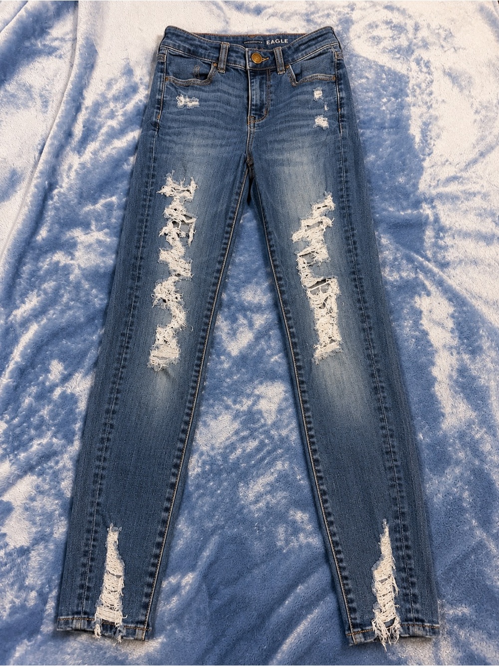 American Eagle Outfitters Ripped Dark Blue Skinny Jeans